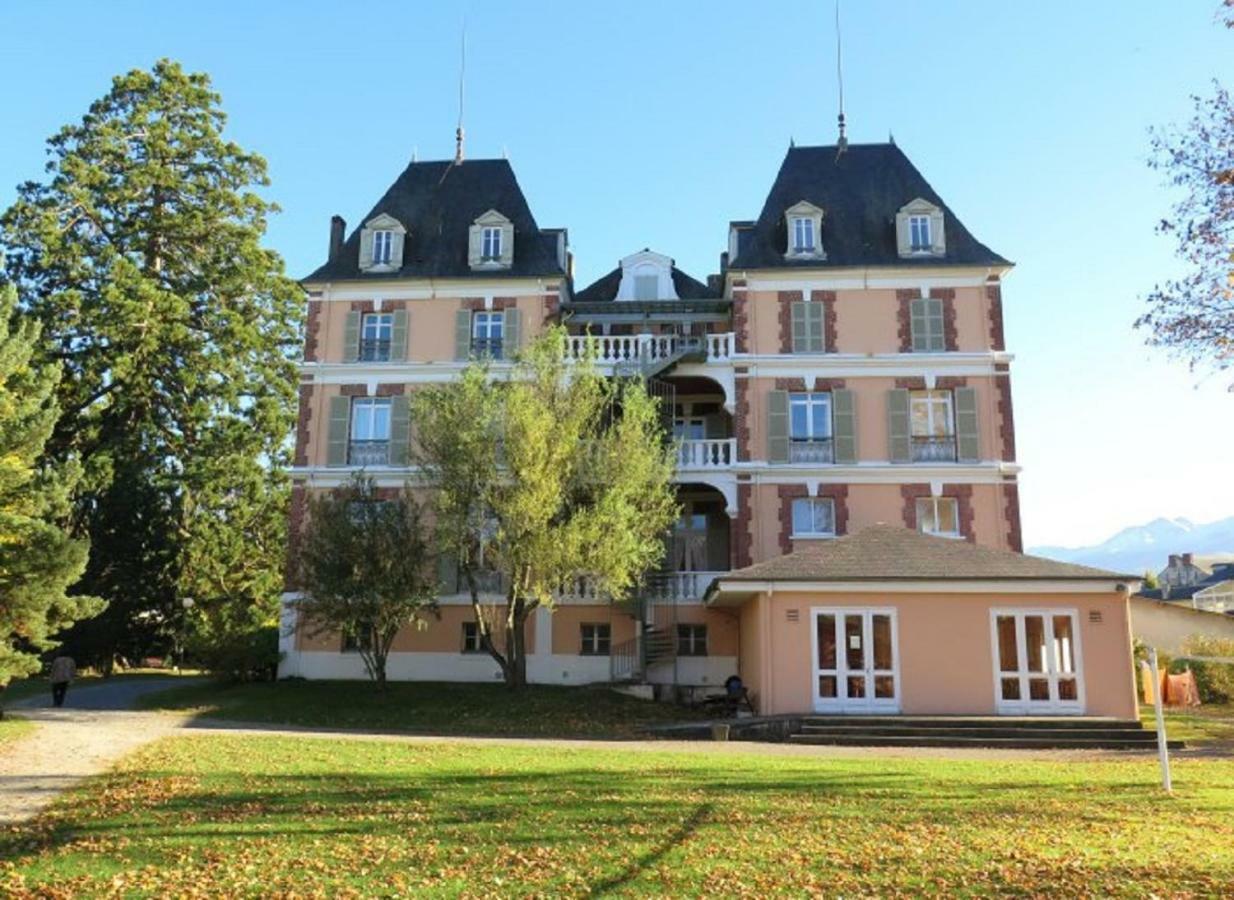 Villa Bonvouloir Bagneres-de-Bigorre Exterior photo